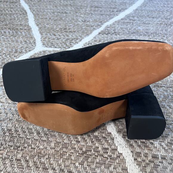 VINCE. Kimmy Bootie Sz 10M - Picture 3 of 5